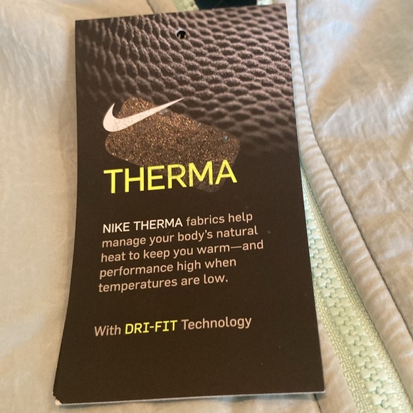 Girls Small Nike Therma Hooded Jacket / Fleece - Picture 2 of 10